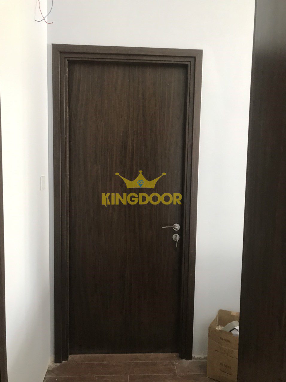 Cửa Nhựa Composite Tại TPHCM