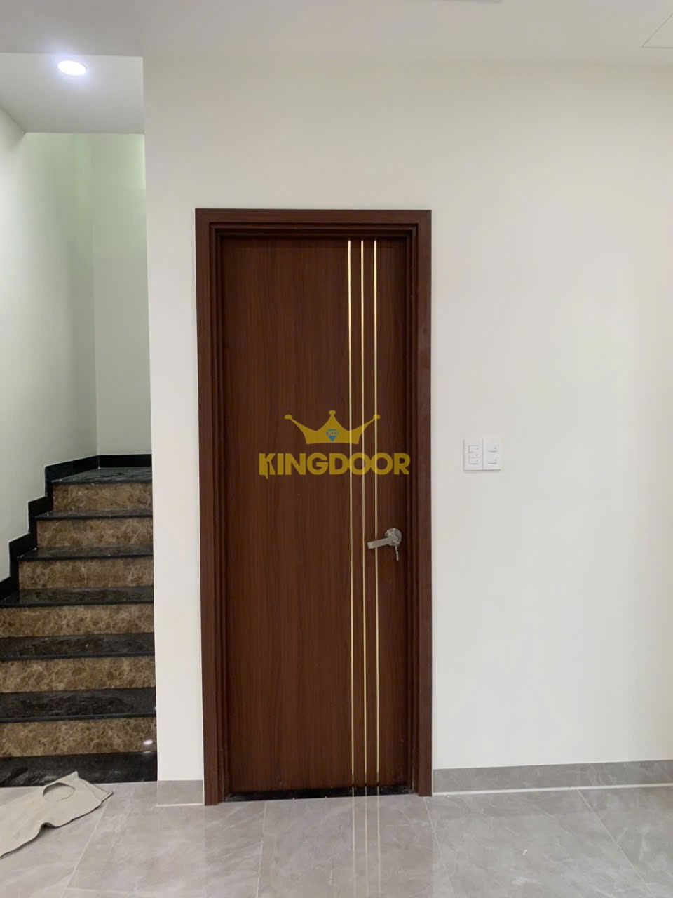 Cửa Nhựa Giả Gỗ Tại Tây Ninh