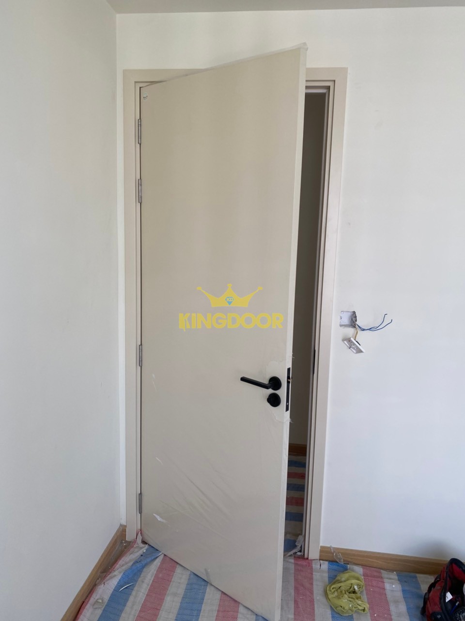 Cửa nhựa Composite Tại Kiên Giang