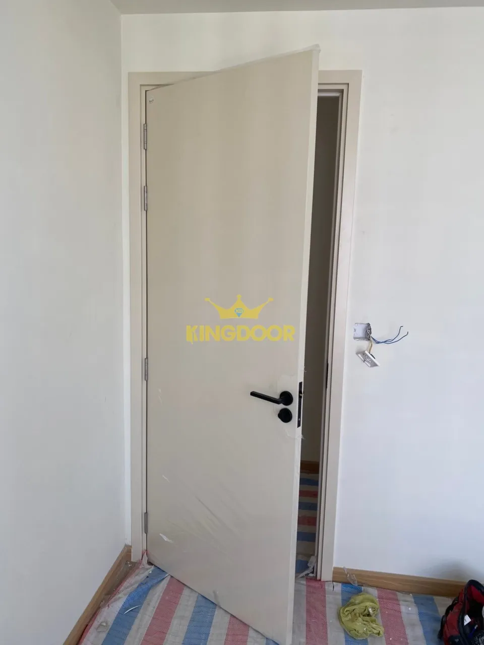 Cửa nhựa Composite Tại Kiên Giang